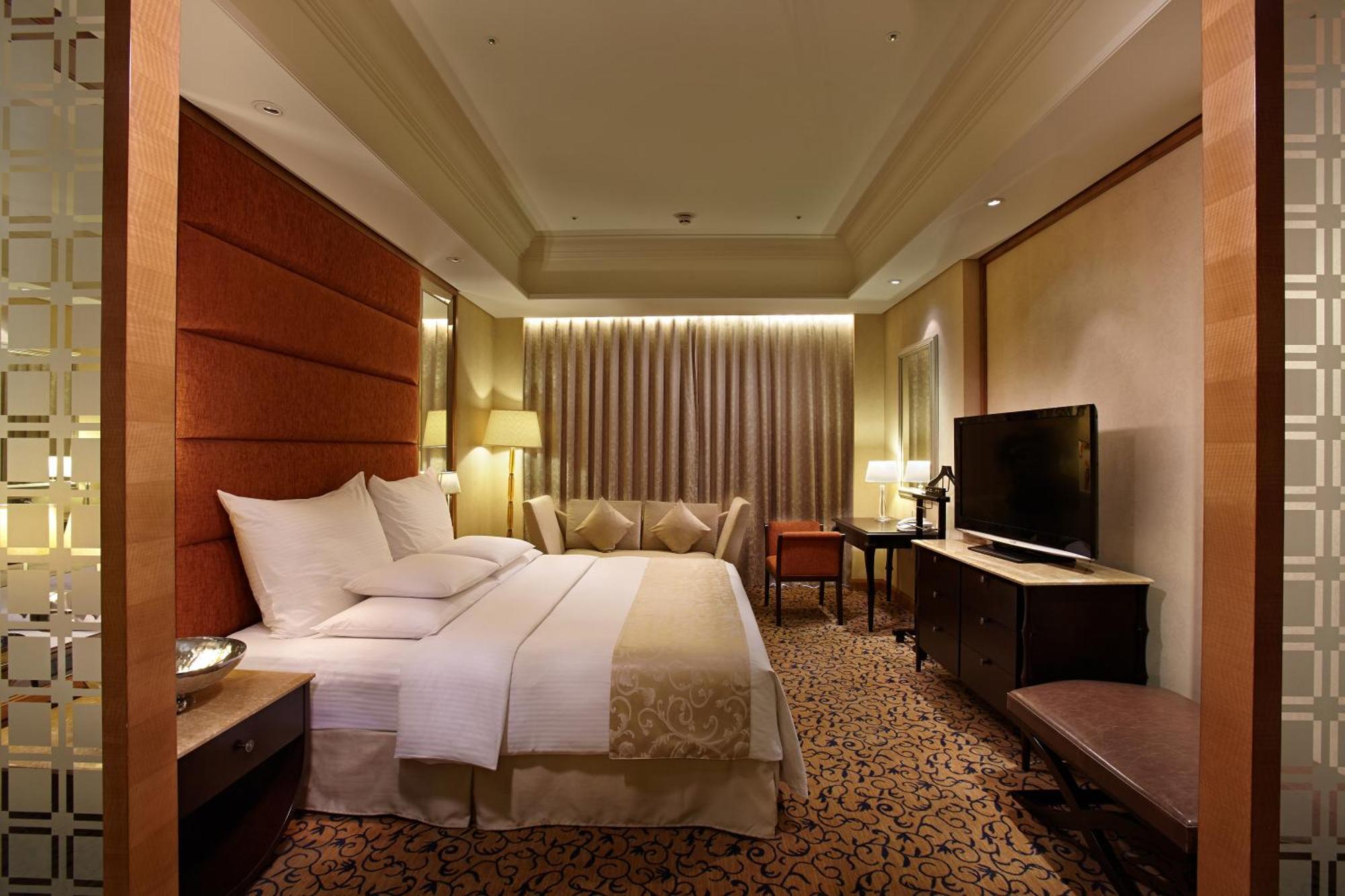 E-Da Royal Hotel Dashu Bagian luar foto