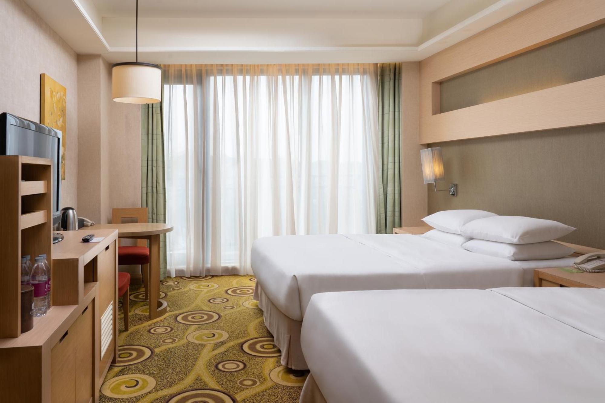 E-Da Royal Hotel Dashu Bagian luar foto