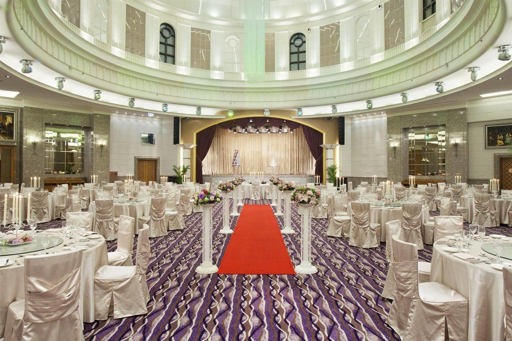 E-Da Royal Hotel Dashu Restoran foto The ballroom
