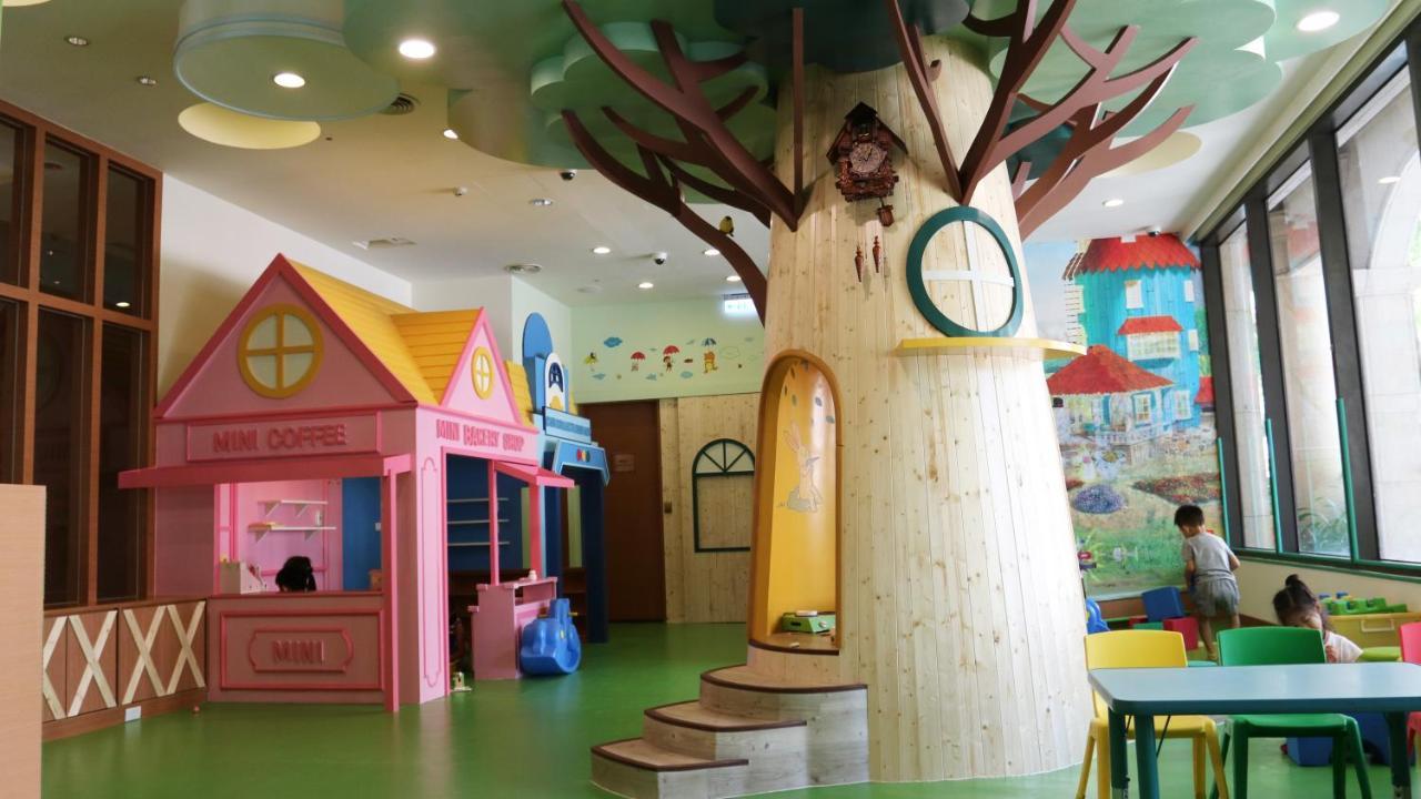 E-Da Royal Hotel Dashu Bagian luar foto The Treehouse